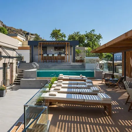 Ξενοδοχείο Casa D'irene Deluxe 3*
