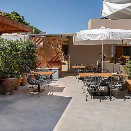 Hotel Casa D'irene Deluxe 3*